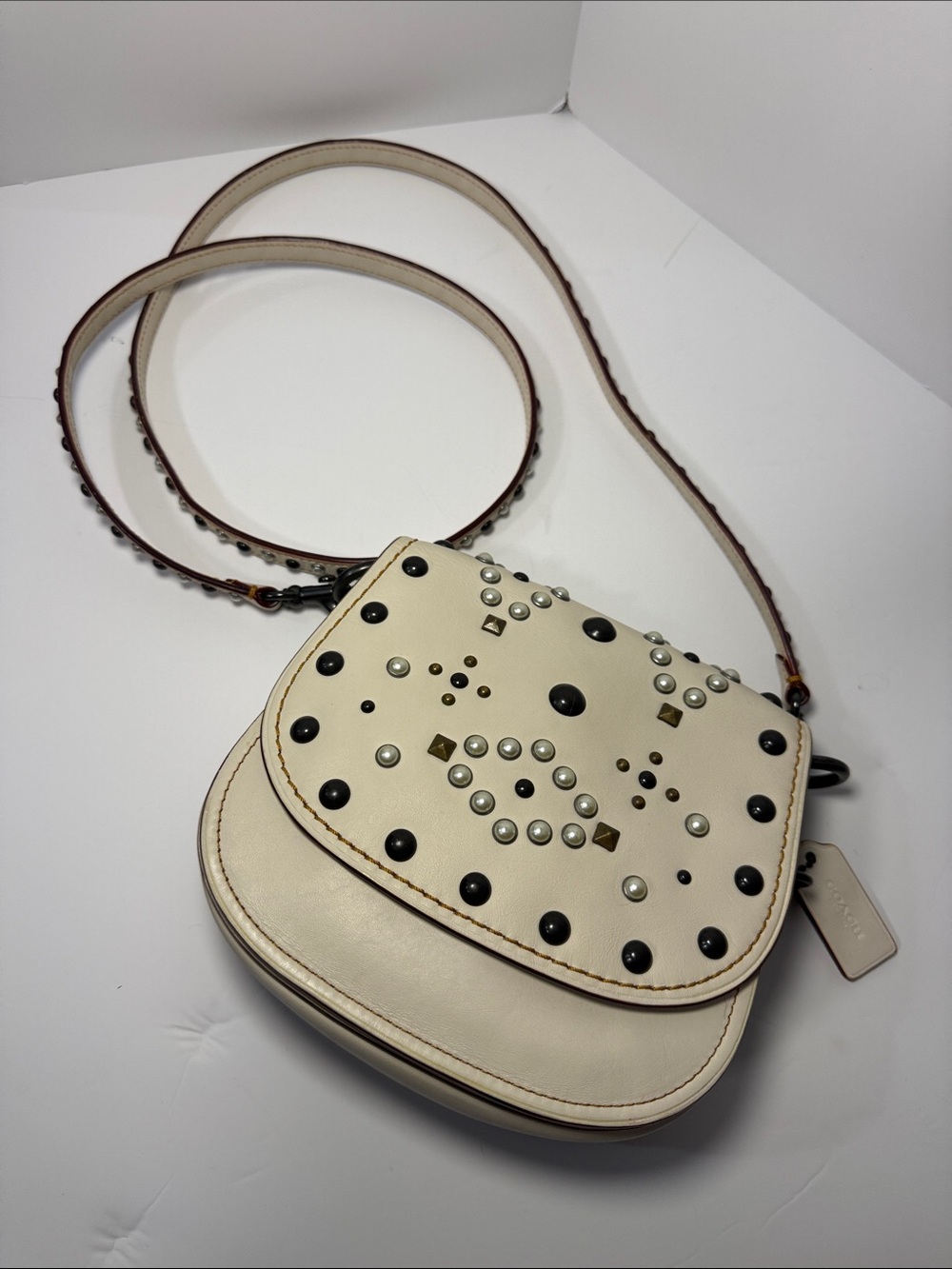 Coach 1941 Saddle 23 Crossbody Bag - Picture 4 of 14